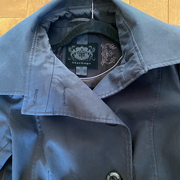 Mackage Izzy Black trench coat with leather - Picture 3 of 11